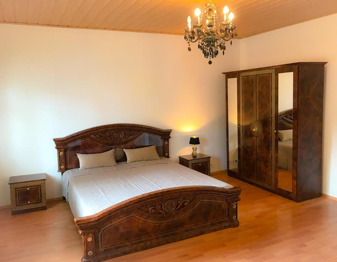 "Casa20200" 2 X Apartments Je 150Qm Fuer Business, Familien, Gruppen, Handwerker 15Min Von Berlin, Erdbeerhof, Outlet B5, 5Min Vom See Falkensee !! 2 Apartment Each 150Qm For Business , Families 15Min From Berlin!! Exteriér fotografie